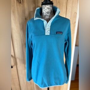 Patagonia Women’s Lighweight Fleece Pullover, GUC, Size Medium